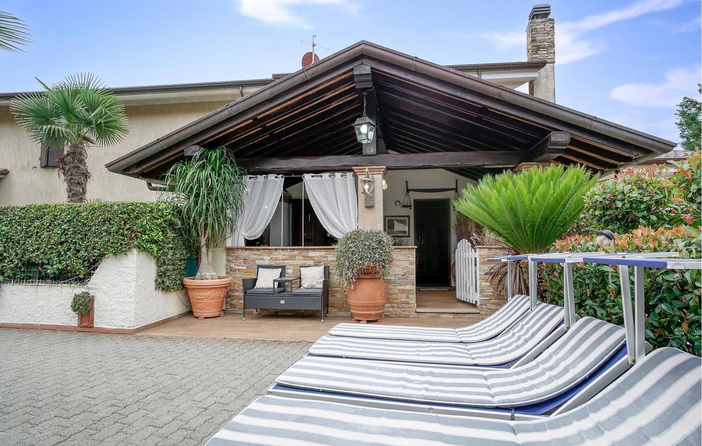 Feriehus for 4 personer med terrasse in Camaiore, Maremma Kysten
