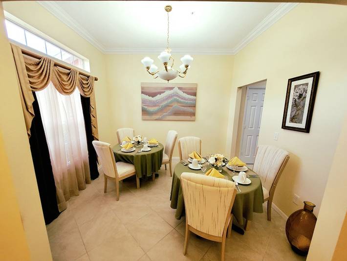 Vacation rental for 12 people, with yard, with pets in Port St. Lucie