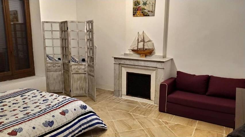 Gîte pour 6 personnes dans Port de Carcassonne