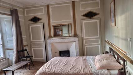 Chambre d’hôte pour 3 personnes, avec jardin et vue dans Prat de Bouc Haute Planèze