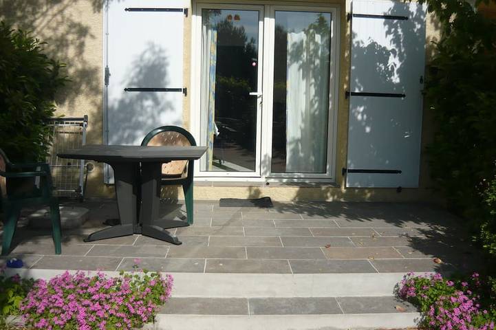 Location de vacances pour 3 personnes, avec terrasse et jardin à Vic-la-Gardiole - 4