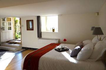 Chambre D’hôte pour 4 Personnes dans Castelnau-de-Mandailles, L'Aubrac, Photo 3