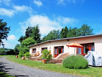Finca für 4 Personen, mit Terrasse und Garten, kinderfreundlich in Baabe