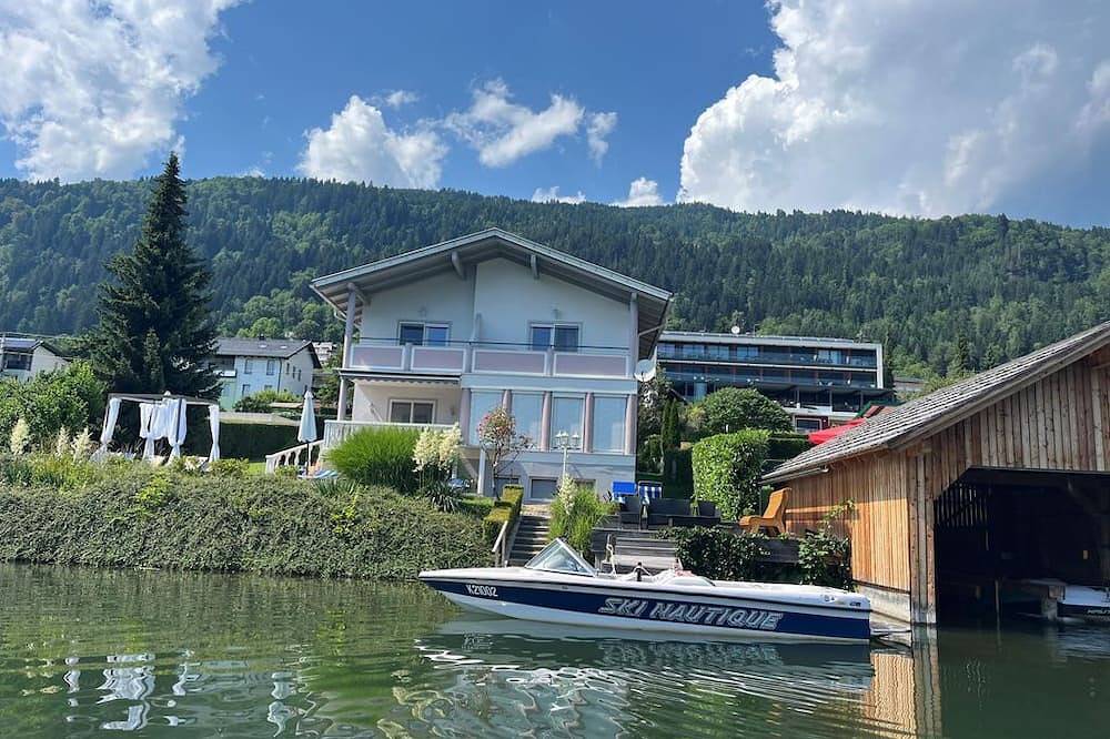 Ganze Wohnung, Familienzimmer Haupthaus oder Landhaus - Seehotel & Seecamping Hoffmann in Steindorf am Ossiacher See, Oberkärnten