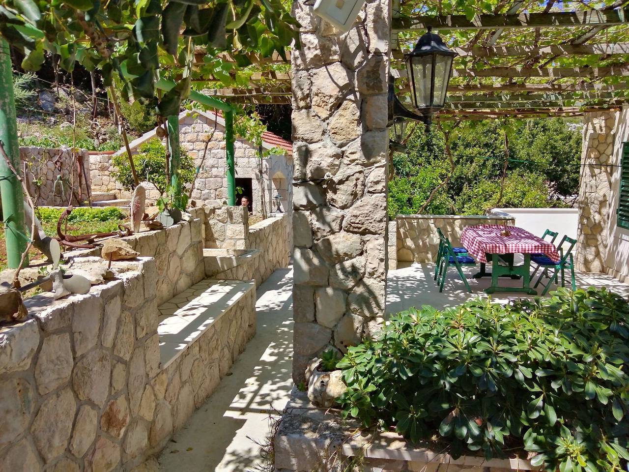 Apartamento inteiro, Guest House Hazdovac - Two Bedroom Apartment with Terrace and Sea View in Mljet