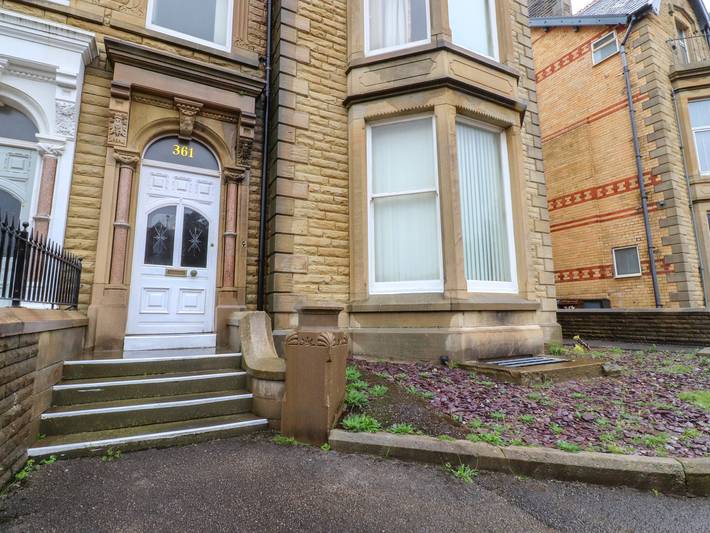 Apartment for 2 people, with pets in Lytham St Annes