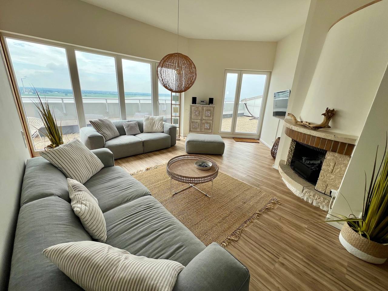 Ganze Ferienwohnung, Coast House Sky Suite in Bremerhaven-Mitte, Bremerhaven