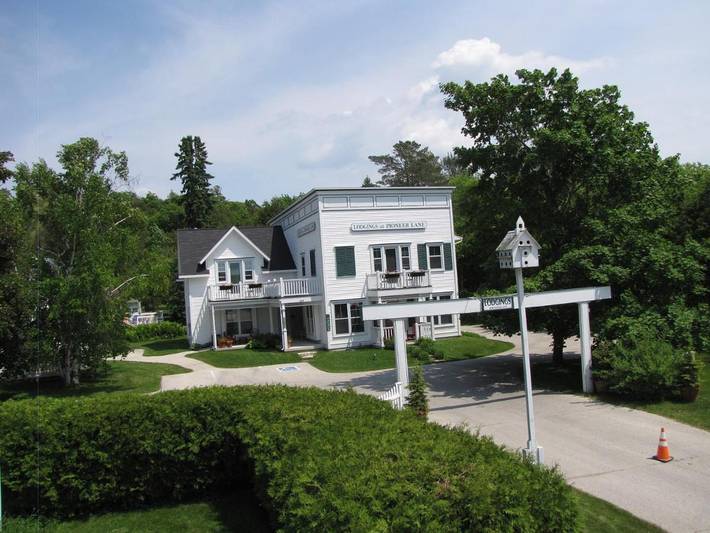 Hotel dla 2 osób, z ogród i jacuzzi w Wisconsin