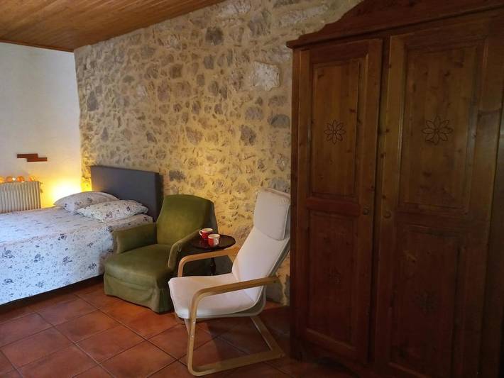 Gîte pour 2 personnes, avec Terrasse ainsi que Jardin et Vue à Vianne