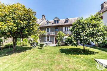 Gîte pour 9 personnes, avec terrasse et jardin à Gerde (homonymie)