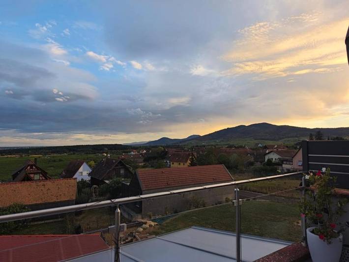 Appartement de vacances pour 4 personnes, avec Balcon ainsi que Terrasse et Vue