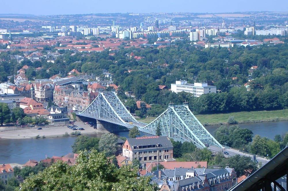 Ganze Wohnung, Pillnitzer Weinbergblick und Schlossblick in Loschwitz, Dresden