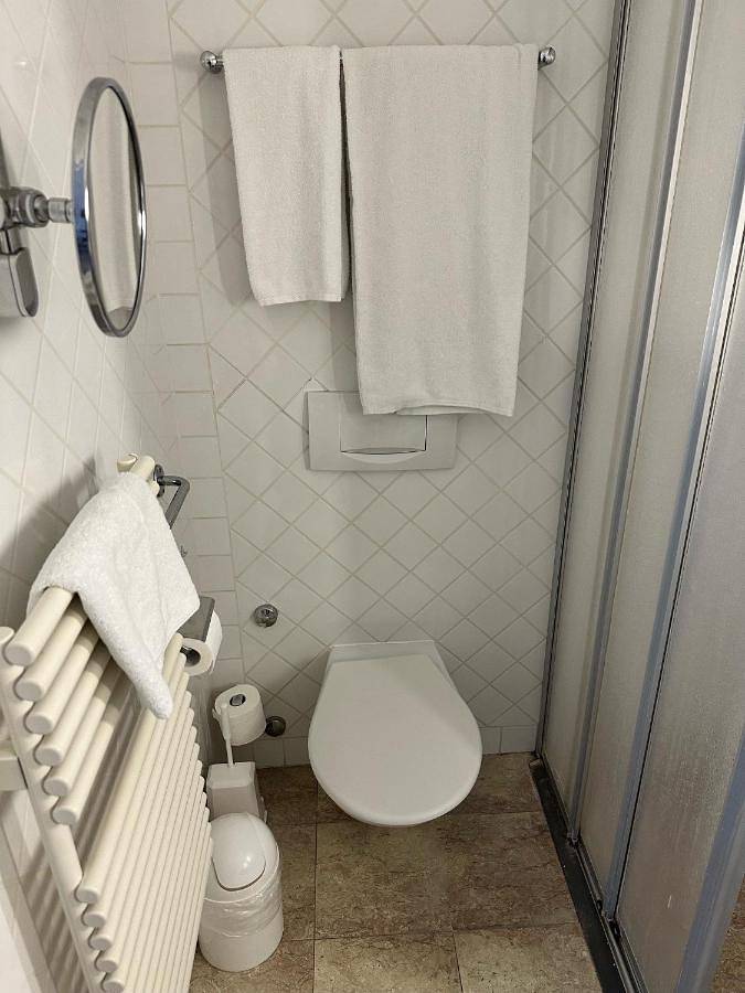 Hôtel pour 2 personnes, animaux acceptés à Nyon - 4