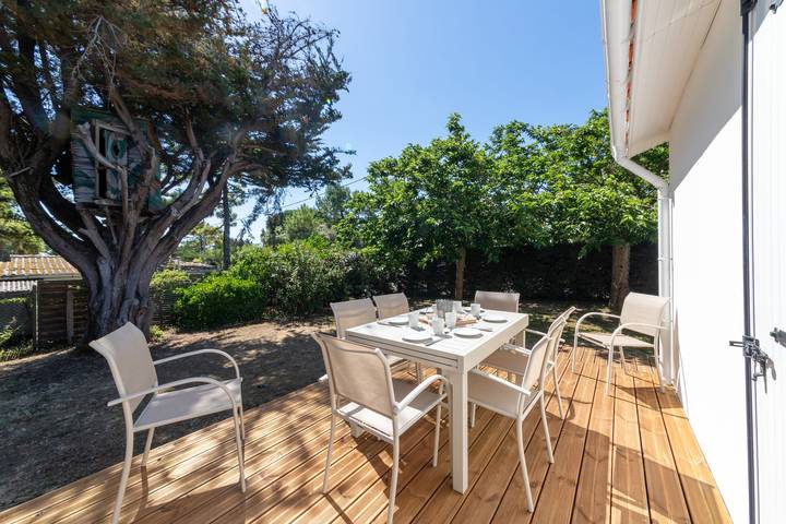 Location de vacances pour 6 personnes, avec terrasse et jardin dans Plage des Huttes - 2