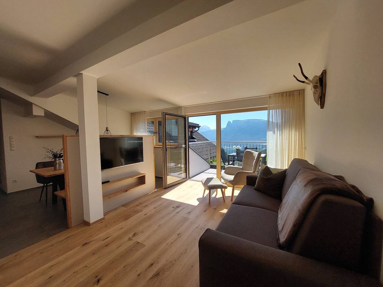 Ganze Wohnung, Apartment 'Stodlzauber' mit Bergblick, Gemeinschaftsgarten und Wlan in Ritten, Sarntaler Alpen