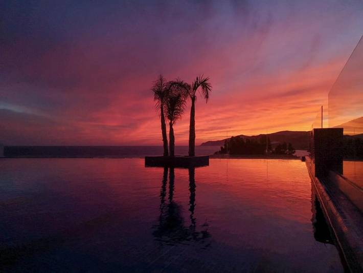 Apartamento para 4 personas, con jardín además de vistas y piscina, Se admiten mascotas en Sorvilán