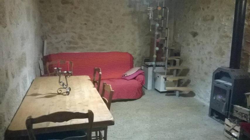 Location de vacances pour 6 personnes, avec vue et jardin à Le Pouget - 2