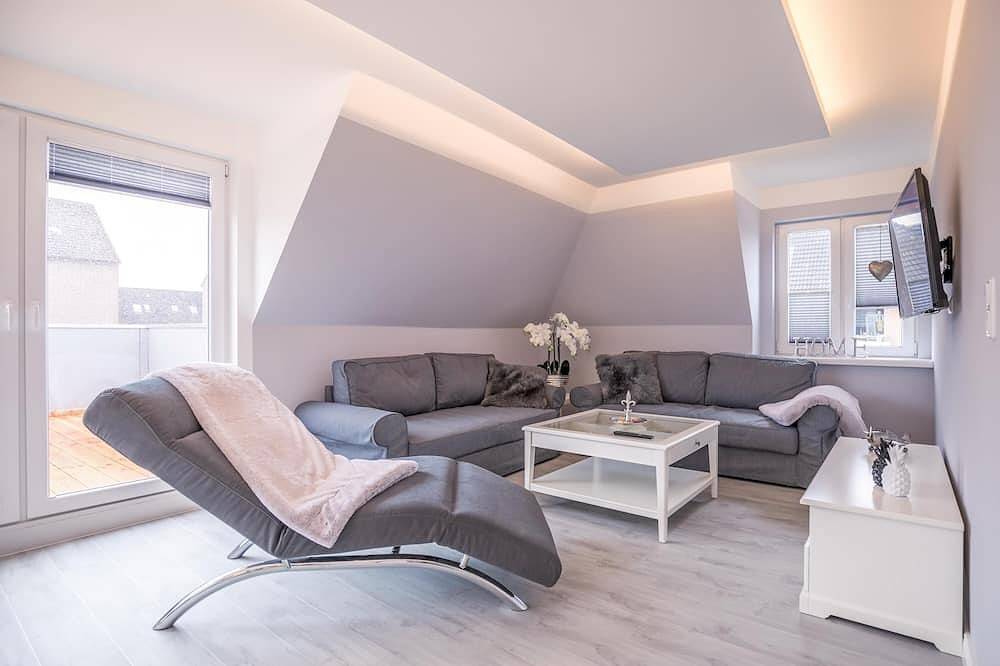 Ganze Wohnung, \"Haus Strandpirat 1 Whg. Abendsonne\" - behagliche Fewo für 2 Personen in Büsum, Nordseeküste