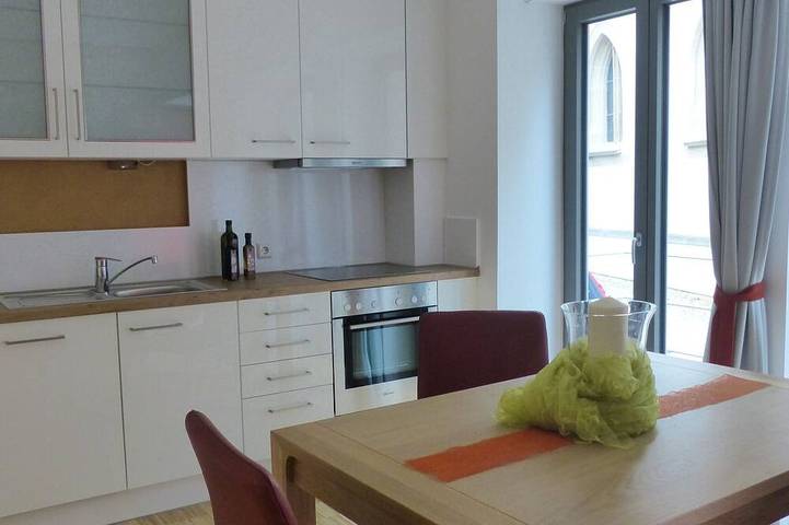 Ferienhaus für 3 Personen, mit Balkon und Garten sowie Sauna