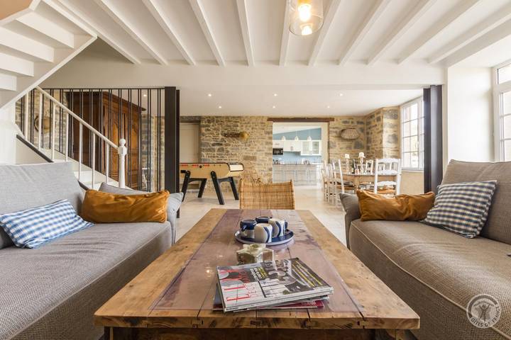 Gîte pour 6 personnes, avec Terrasse et Vue à Flamanville - 2