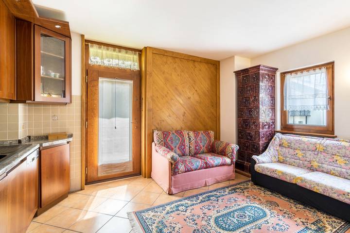 Entire apartment, Apartment 'Casa Lita E Jay A Vinigo' with Mountain View, Private Terrace and Wi-Fi in Vodo di Cadore, Eastern Dolomites
