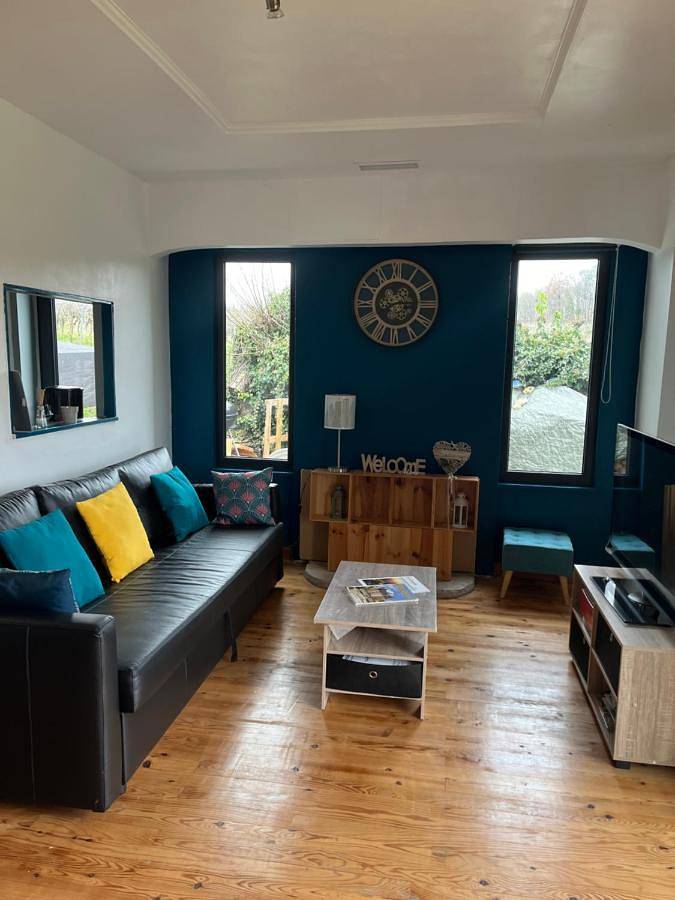 Gîte pour 4 personnes, avec jardin ainsi que vue et piscine à Loubès-Bernac - 4