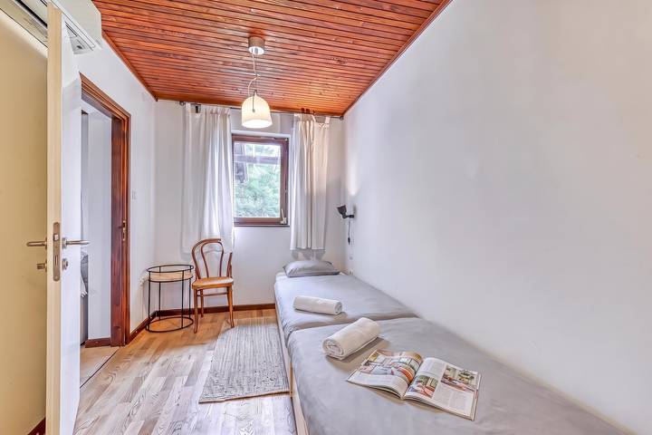 Lovely House Near Zagreb With Terrace in Ivanić-Grad, Zagreb und Umgebung