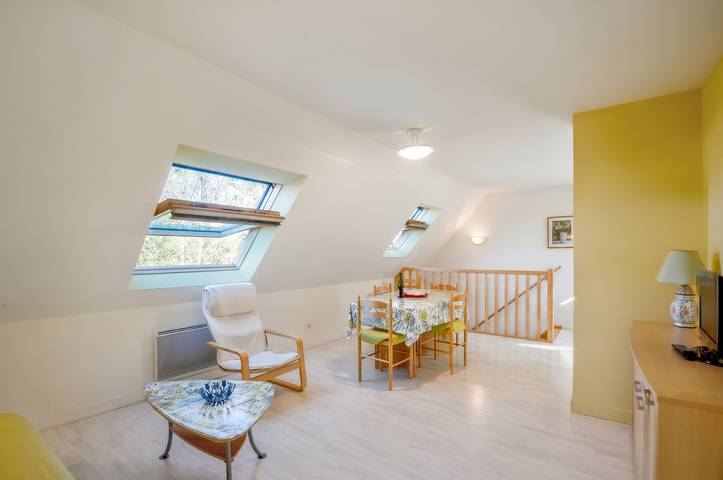 Apartamento entero, Apartamento cómodo con terraza en Arzon - 60 m² in Arzon, Côte des Mégalithes