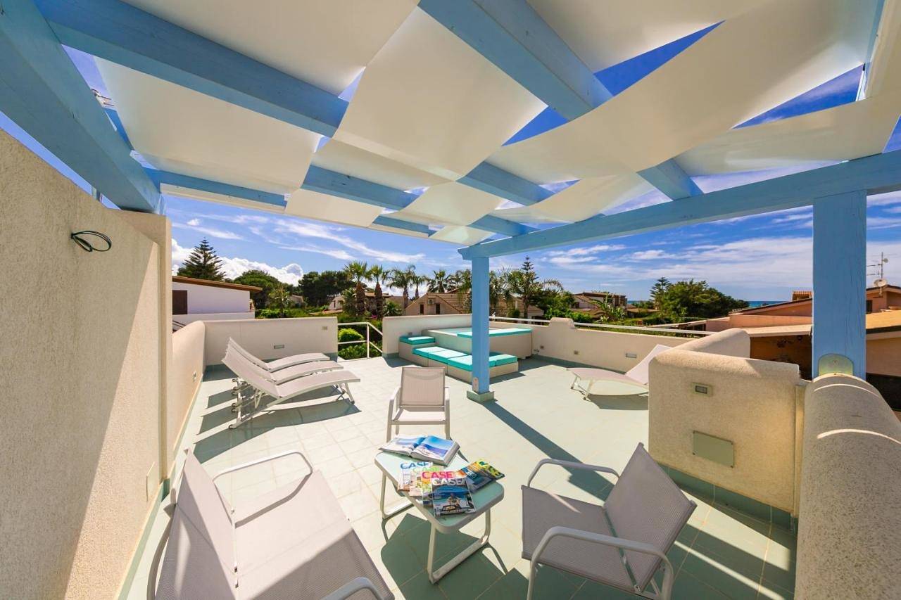 Two-Bedroom Villa in Spiaggia di Campofelice di Roccella (Campofelice di Roccella), Campofelice di Roccella