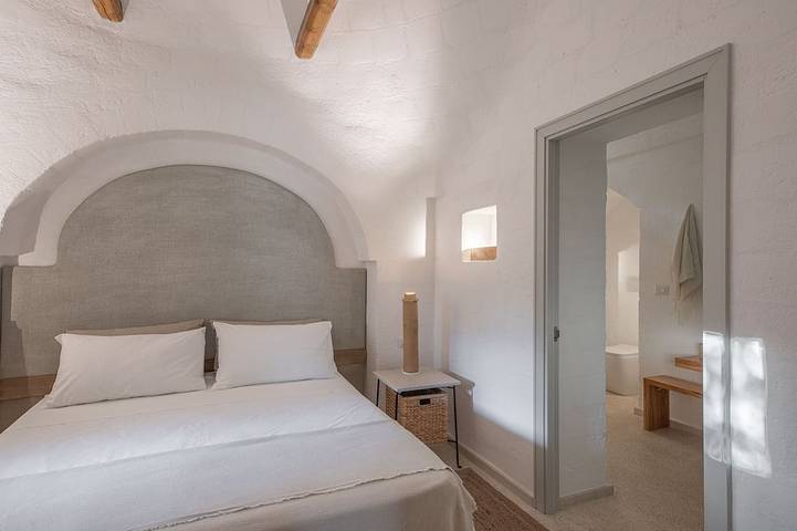 Trulli Mest'Andrea alle lame ⭐⭐⭐⭐⭐ garden/exclusive pool 25 meter in Noci, Bari Provinz