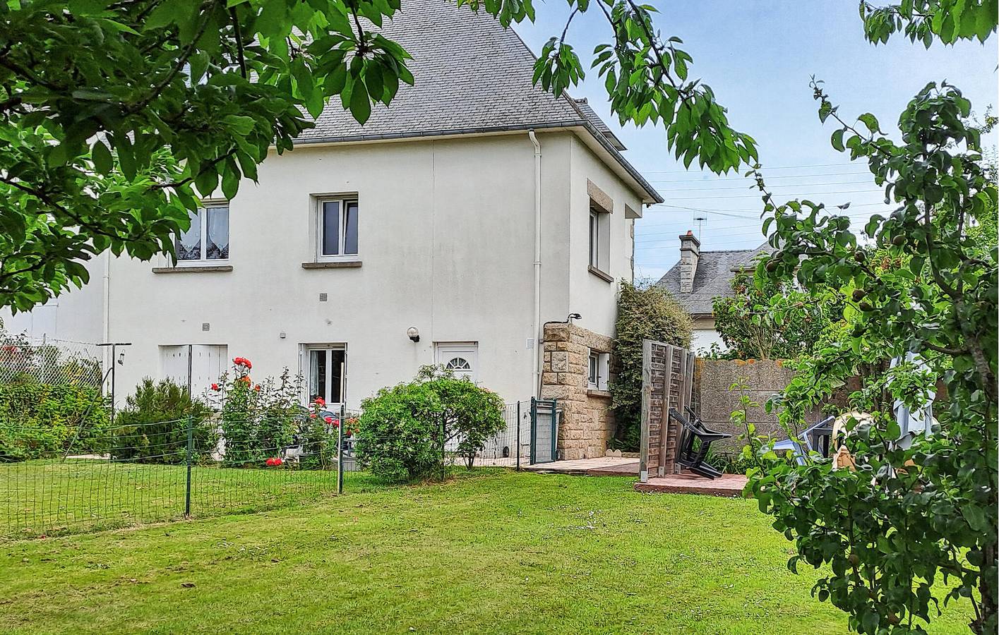Gemütliche Wohnung mit Parkplatz, Garten, 900 m zum Strand von Cancale in Cancale, Mont-Saint-Michel-Bucht