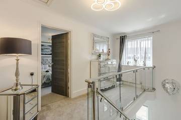 Holiday Rental for 8 People in Milford-on-Sea, Hampshire, Photo 4