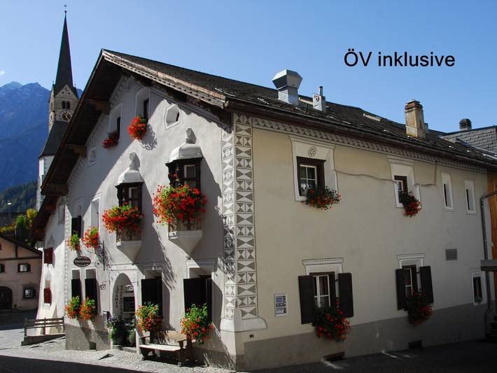 Hotel Garni Engiadina - Boutique Hotel - Arven-Doppelzimmer mit Dusche/Wc, Small in Scuol, Unterengadin