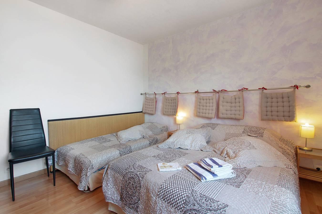 Bed and Breakfast 'Colibri' with Mountain View, Wi-Fi and Air Conditioning in Coaraze, Mediterranean Coast (France)