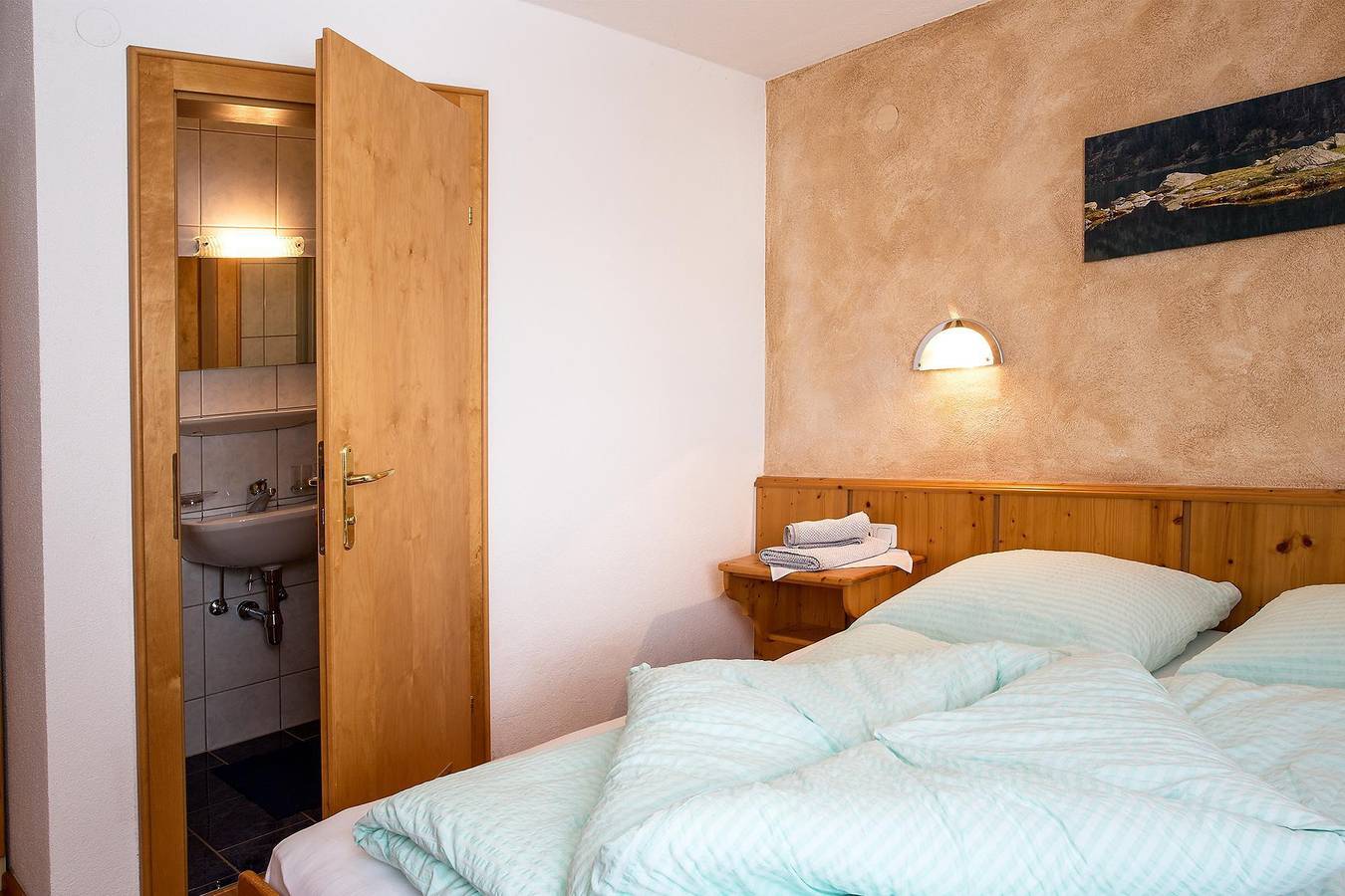 Ganze Ferienwohnung, Top 2 für 4-10 Personen in Kappl, Verwall