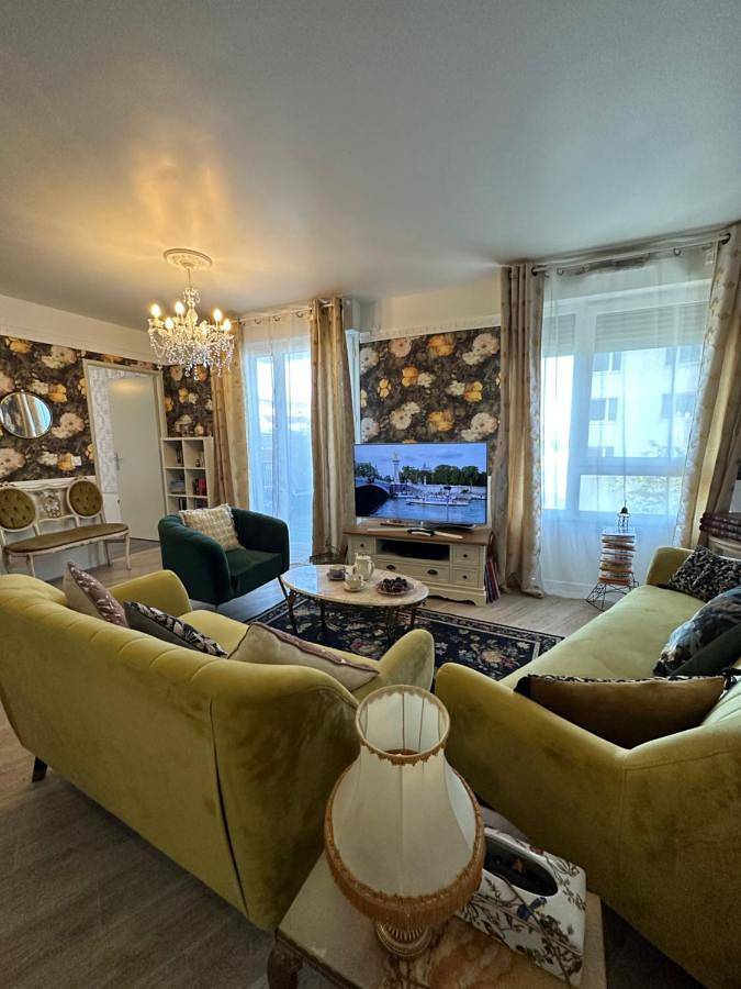Gîte pour 4 personnes, avec terrasse dans La Plaine Saint-Denis - 2