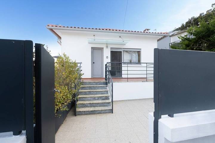 Casa de vacaciones para 5 personas, con balcón y jardín, Se admiten mascotas - 1