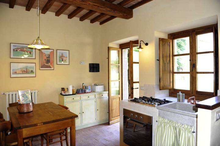 Casa vacanza per 3 persone, con giardino e panorama, con animali domestici in Sansepolcro