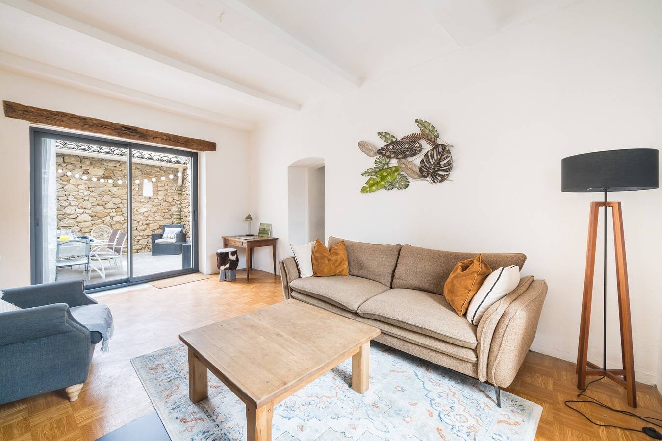 Ferienhaus für 6 Personen mit Terrasse in Cornillon, Nimes und Umgebung