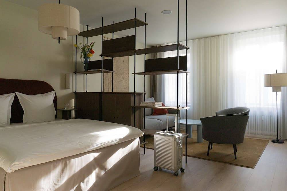 Entire apartment, One-Bedroom Apartment for 6 with Open Plan in Copenhagen City, Copenhagen