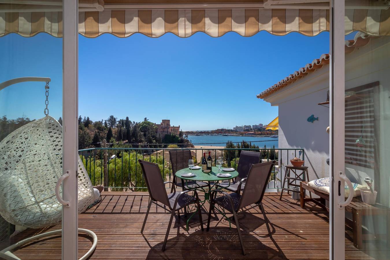 Ferienhaus für 4 Personen mit Balkon/Terrasse in Ferragudo, Faro Distrikt