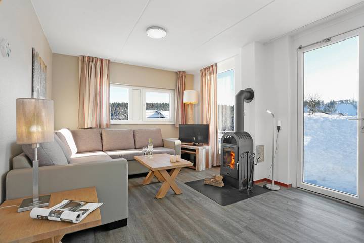 Bungalow für 6 Personen, mit Terrasse und Balkon/Terrasse in Winterberg - 3