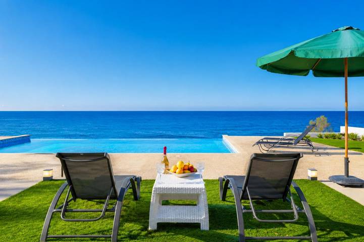 Villa pour 8 personnes, avec terrasse - 1
