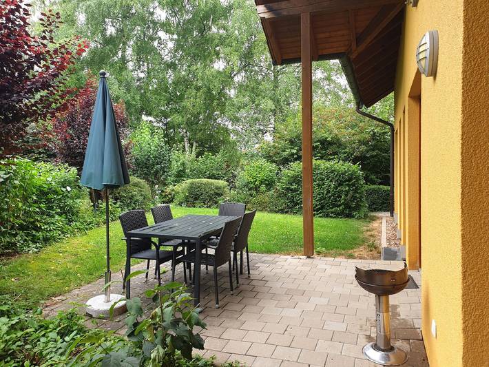Ferienwohnung für 5 Personen, mit Terrasse und Garten