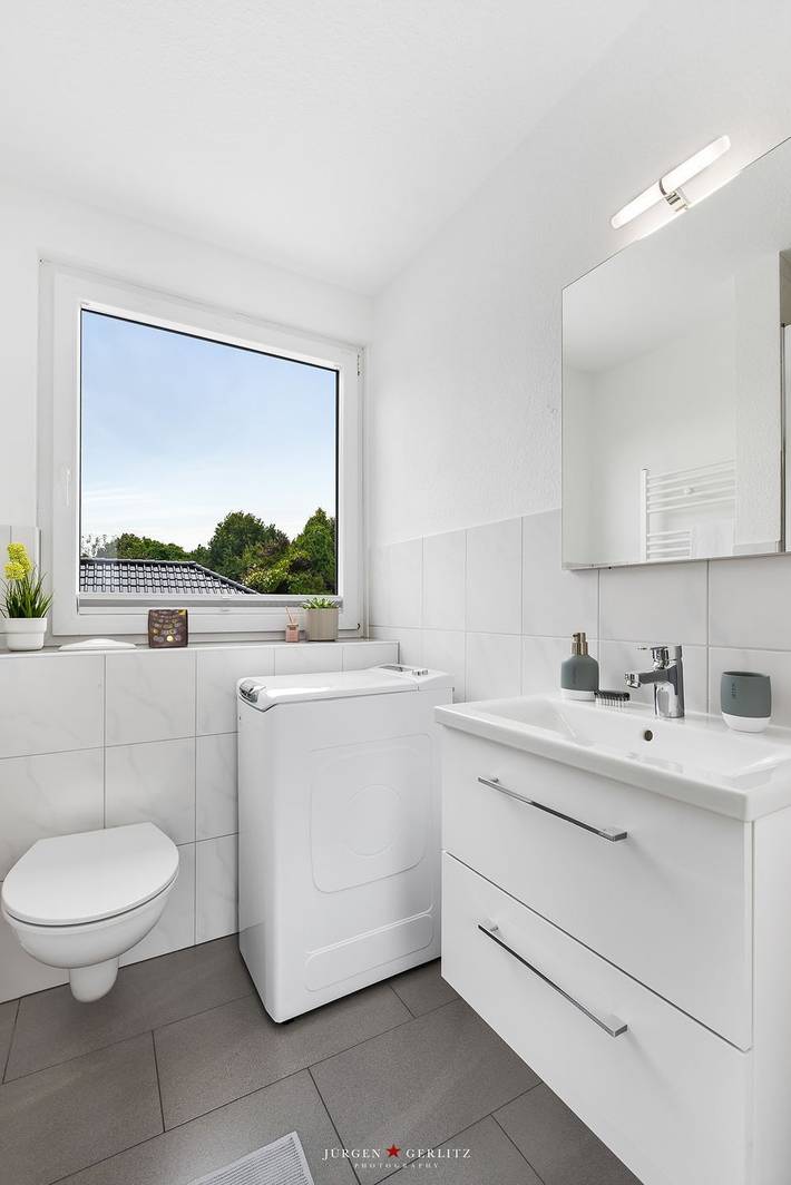 Ganze Wohnung, Beste Stuuv - Balkon, Gartenmöbel, Waschmaschine, Tv, Dusche, Pkw-Stellplatz in Stadt Glücksburg, Glücksburg