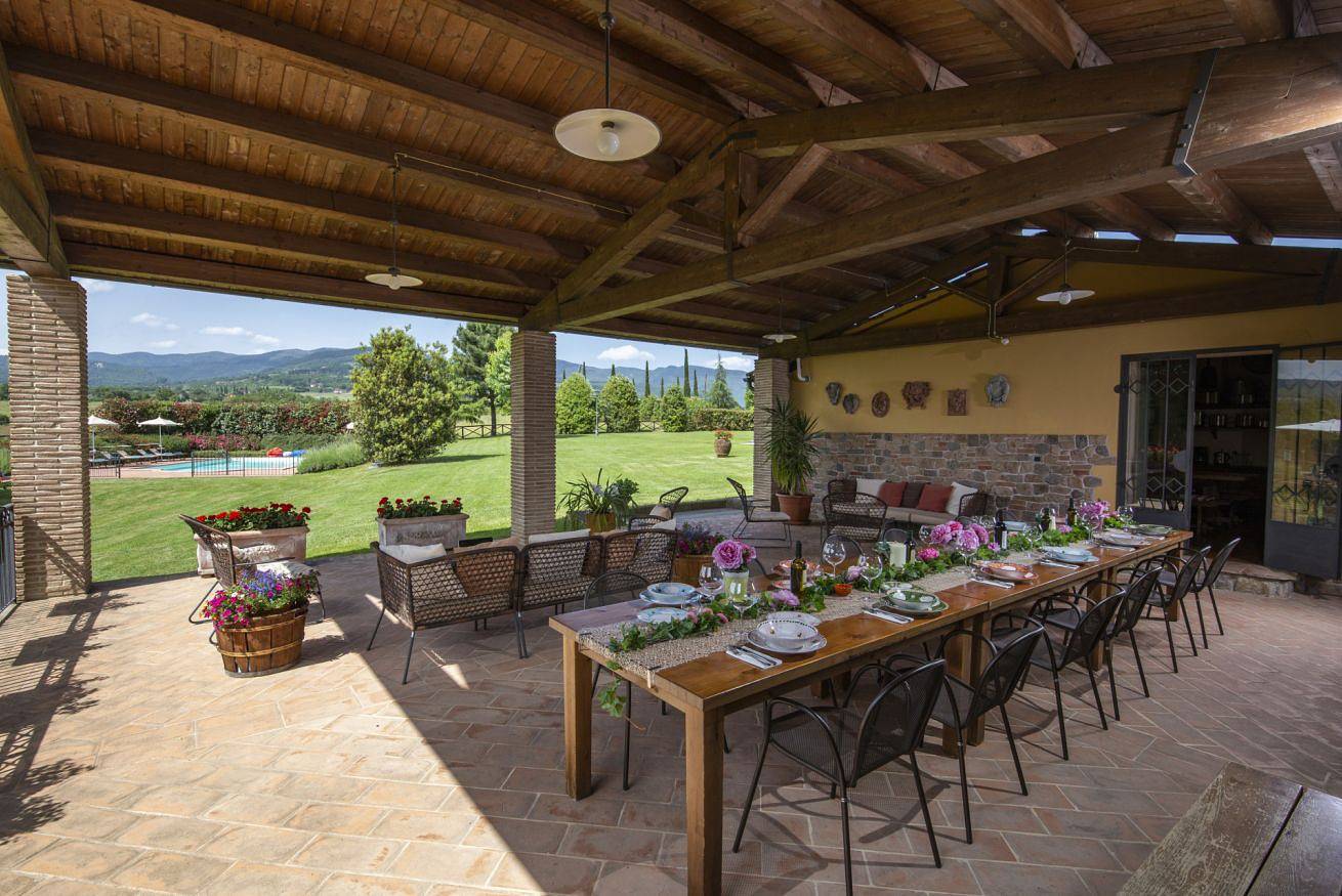 Villa Farmi by Mmega in Bibbiena, Casentino