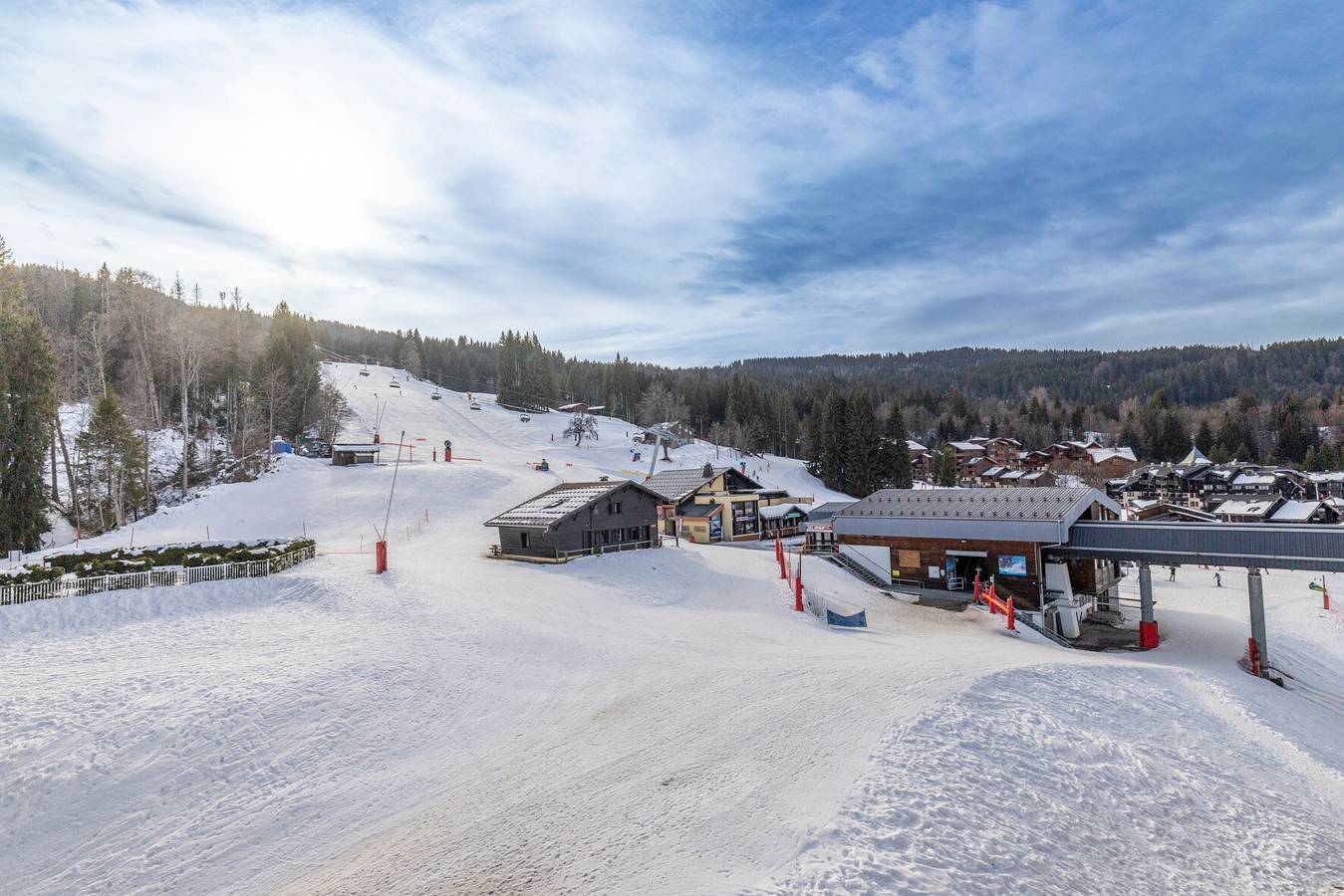 Ganze Wohnung, Modernes Apartment direkt an den Pisten in Morillon 1100 in Station de Morillon, Grand Massif