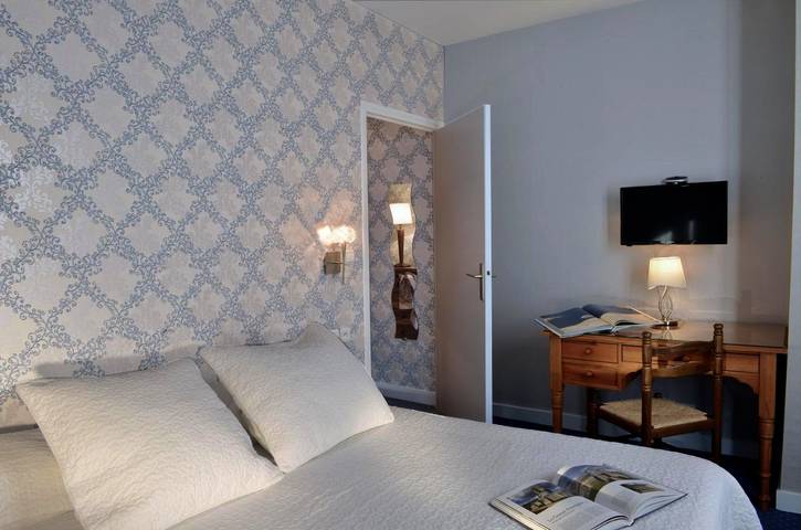 Hôtel pour 2 personnes, avec Terrasse et Jardin à Tours - 3