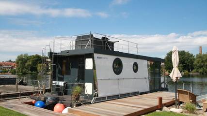 Boot für 2 Personen, mit Seeblick und Terrasse in Mecklenburgische Seenplatte