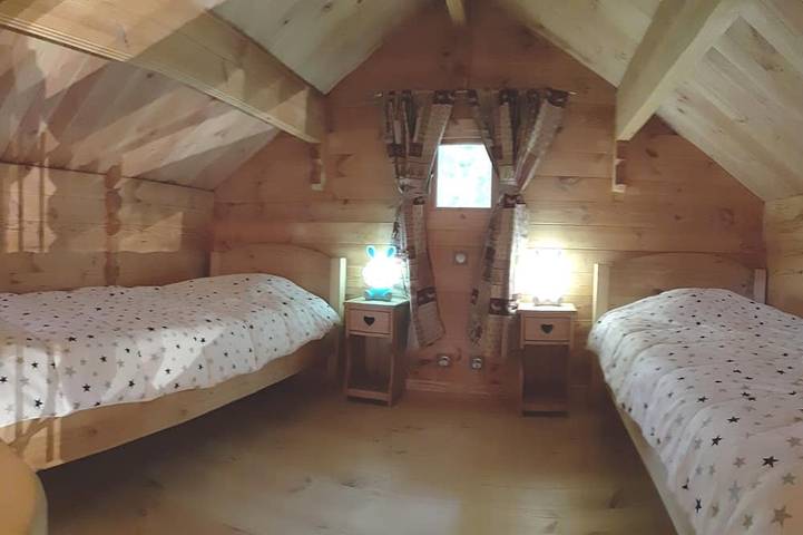 Chalet pour 4 personnes, avec jardin et terrasse sur le Lac d'Annecy - 2